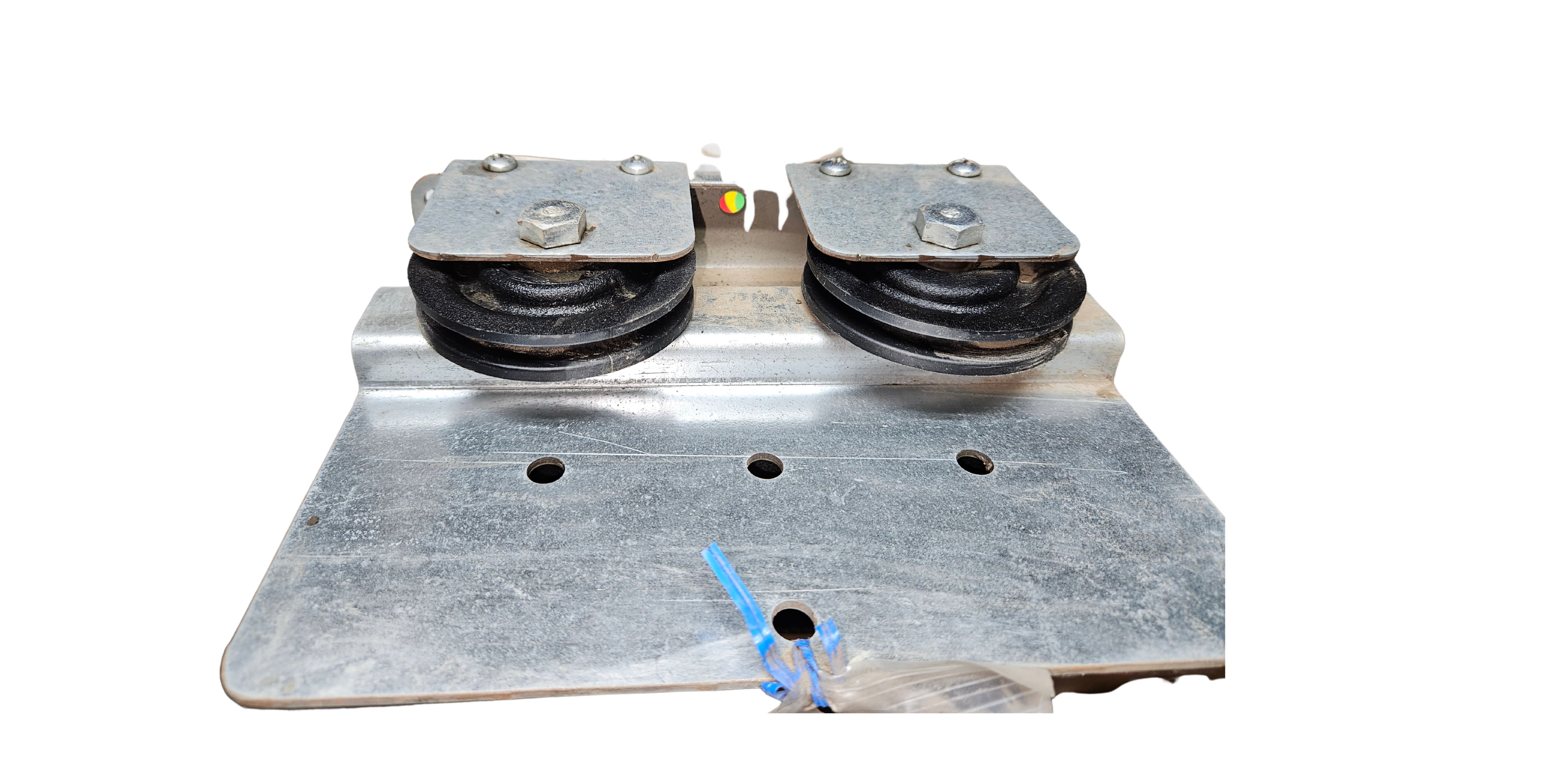 025-AC1263 ENDWALL PULLEY BRACKET